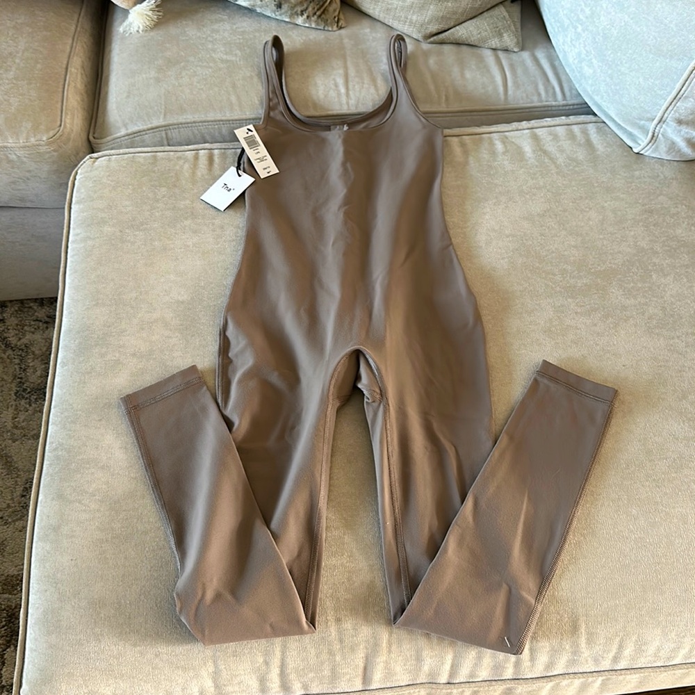 Aritzia TNA life Jumpsuit - Turner Taupe 2XS